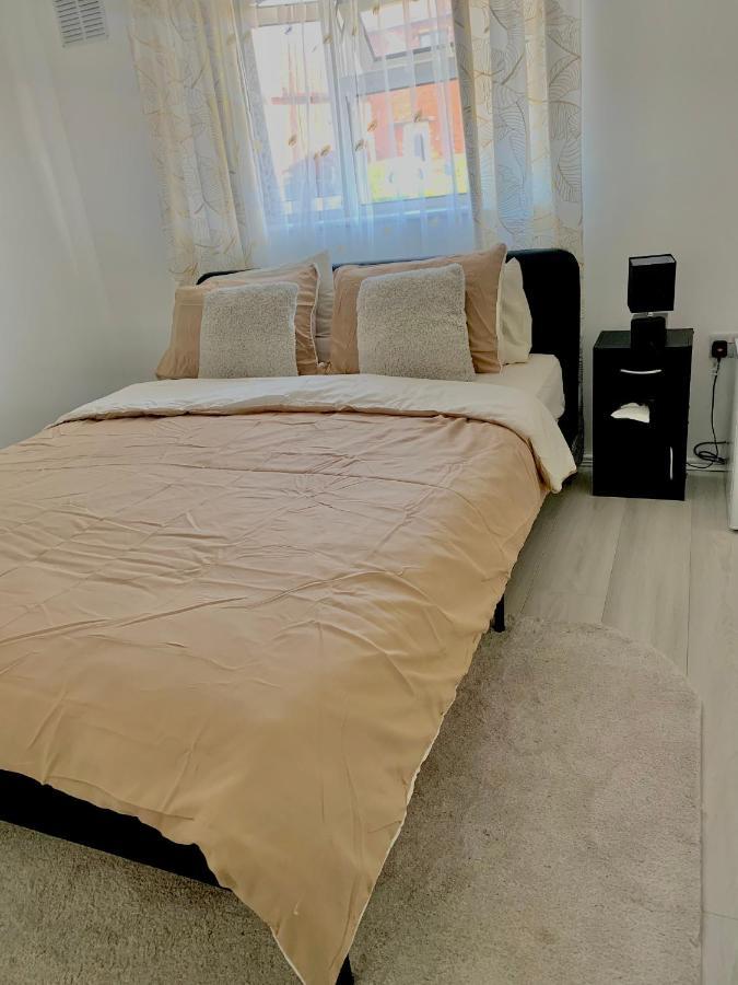 Double Room Bentilee Bucknall  Ngoại thất bức ảnh