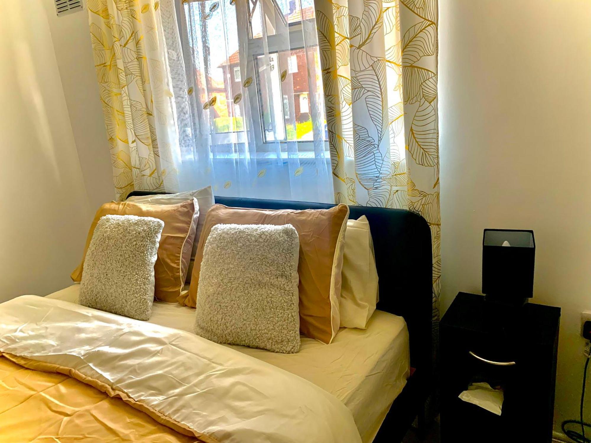 Double Room Bentilee Bucknall  Ngoại thất bức ảnh
